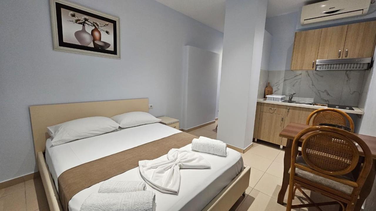 Arileo Hotell Himare Rom bilde