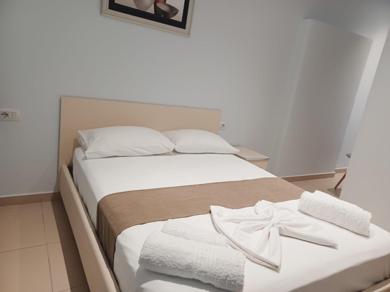 Arileo Hotell Himare Rom bilde