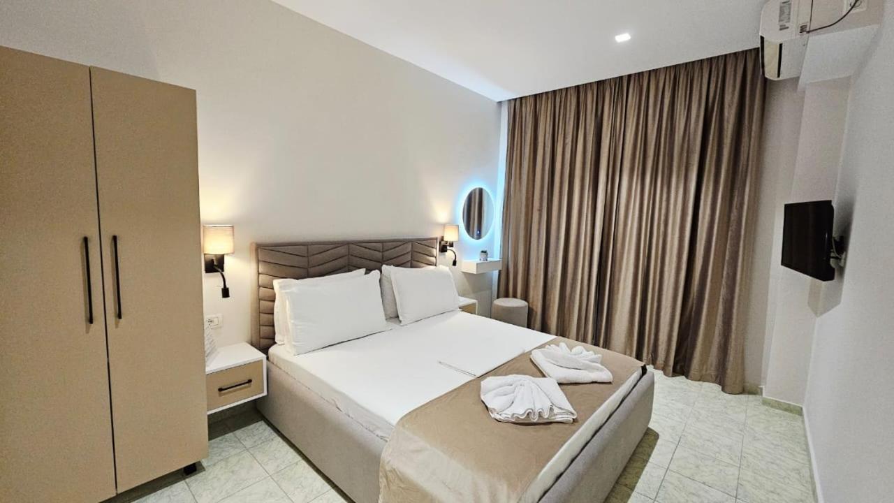 Arileo Hotell Himare Rom bilde